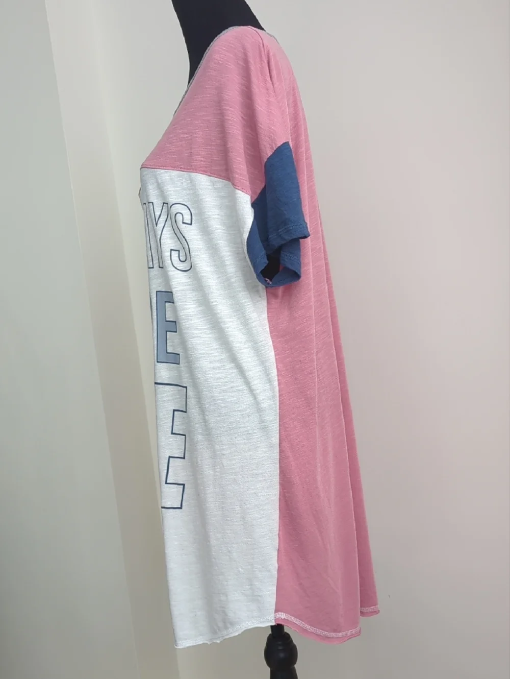 Women’s Disney Graphic Pajama Night Shirt- White & Pink With Blue Sleeves - Picture 4 of 6